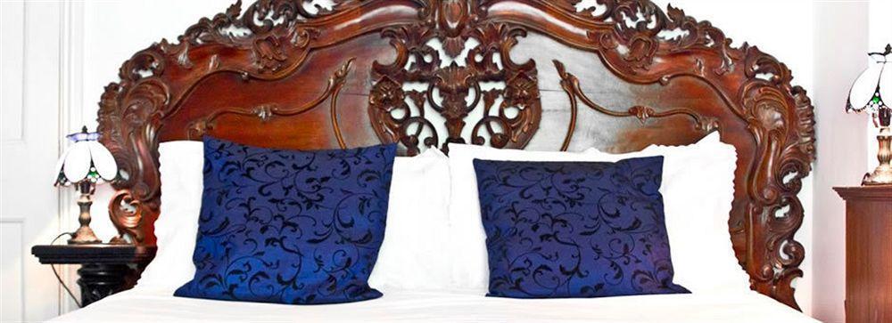 เดอะ อาร์ช บีแอนด์บี Bed & Breakfast เซนต์ออสเทลล์ ภายนอก รูปภาพ